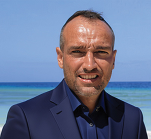 startup information systems guru